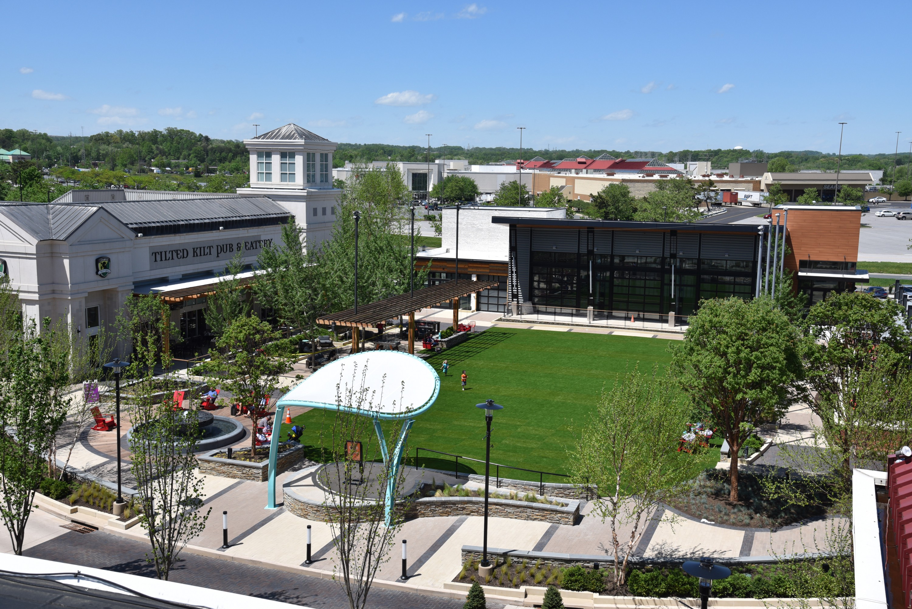 How a Tensile Roof Structure Adds to Public Park Designs