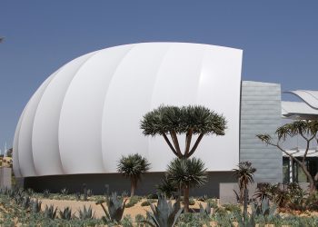 Tensile Fabric Architecture & Business Parks_Newport Beach Civic Center